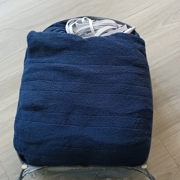 Biddeford heated micro plush blanket full / Queen - Picture 3 of 5